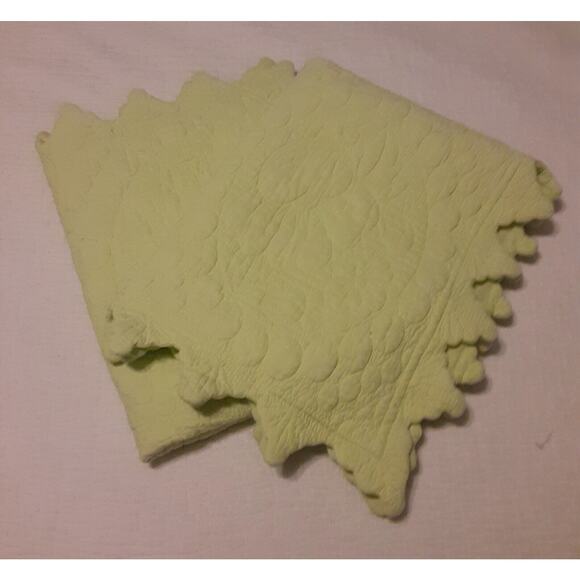 Vintage Matelasse Spring Green Tie Back Pillow Shams X2 - Picture 1 of 8